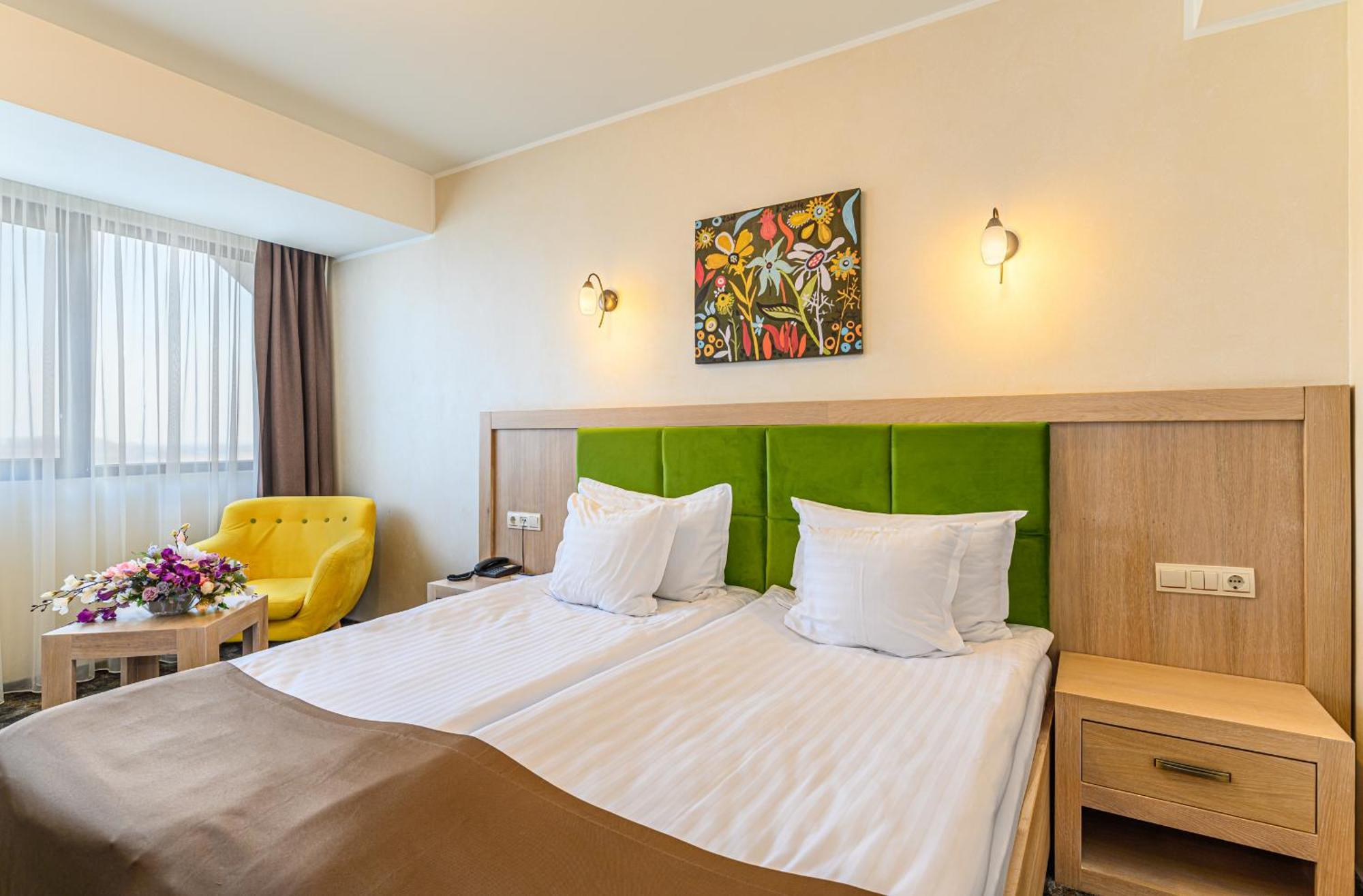 Faleza Hotel by Vega Galaţi Exteriér fotografie